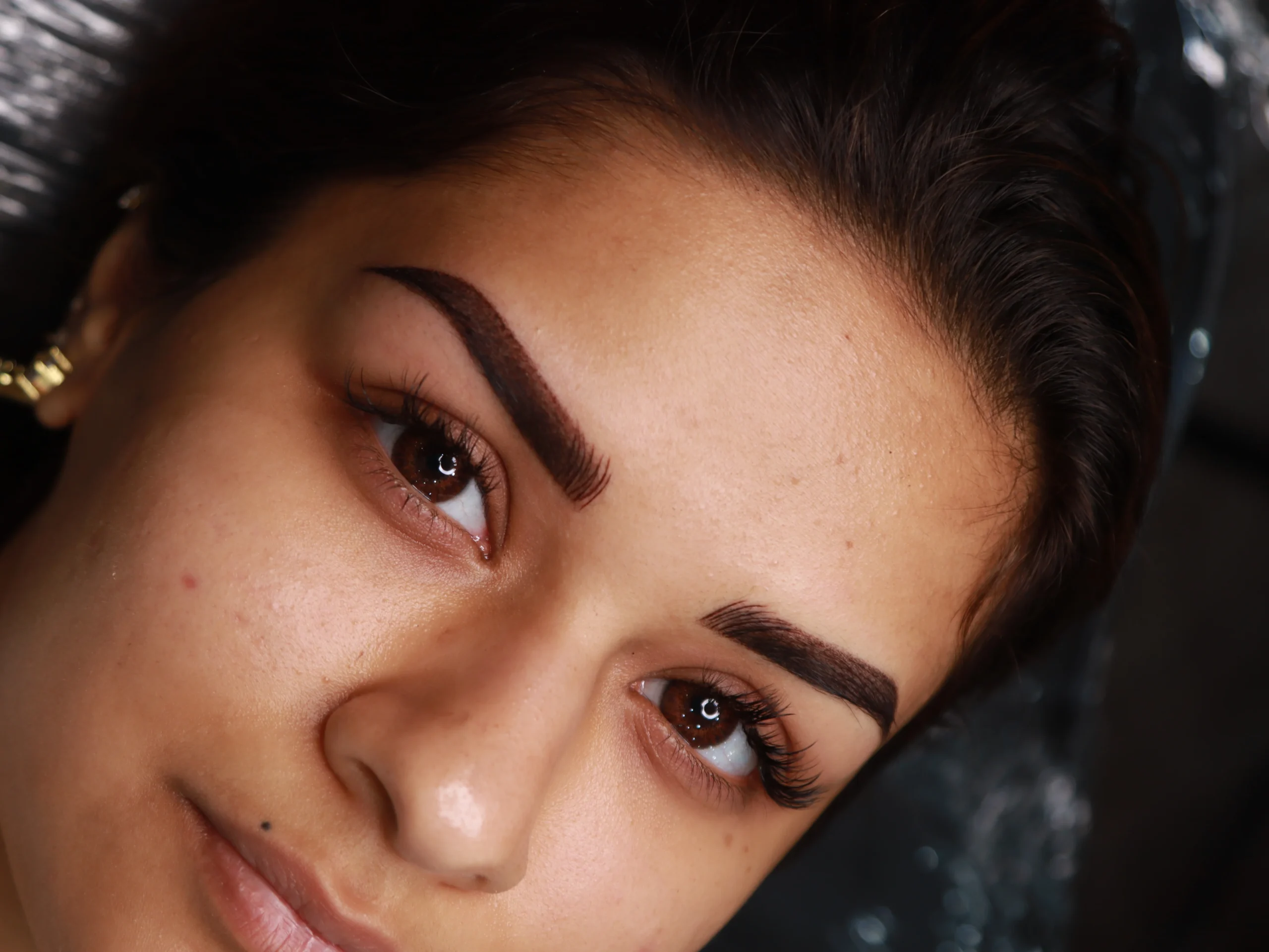 permanent eyebrow shaping