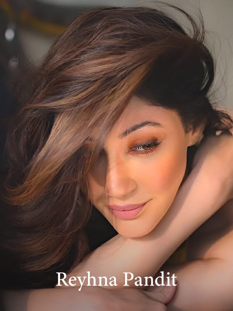 REYHNA PANDIT